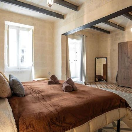 Chic, Stylish & Spacious Flat In Central Valletta Ngoại thất bức ảnh
