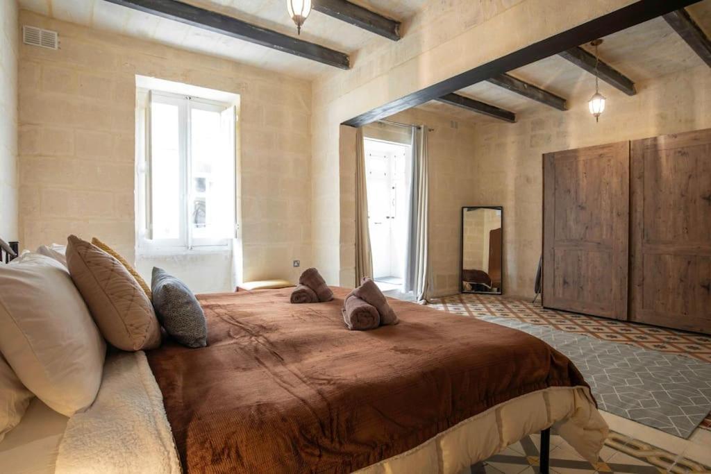 Chic, Stylish & Spacious Flat In Central Valletta Ngoại thất bức ảnh