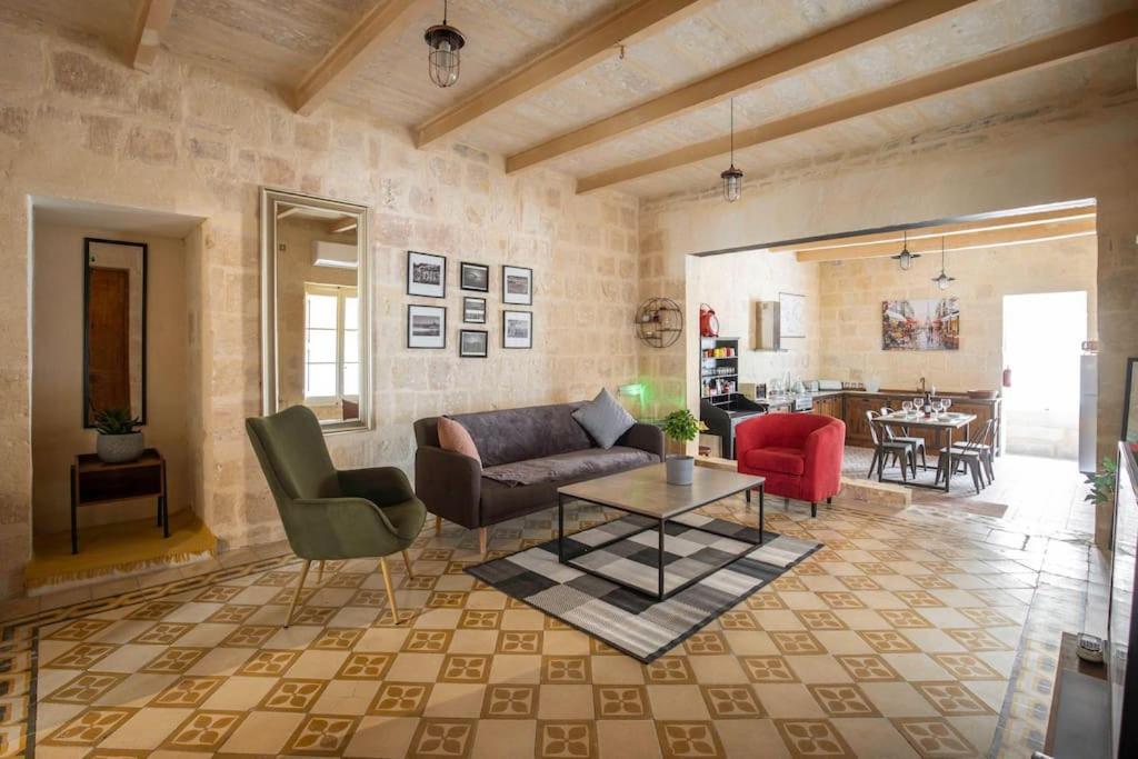 Chic, Stylish & Spacious Flat In Central Valletta Ngoại thất bức ảnh