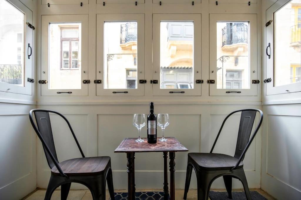 Chic, Stylish & Spacious Flat In Central Valletta Ngoại thất bức ảnh