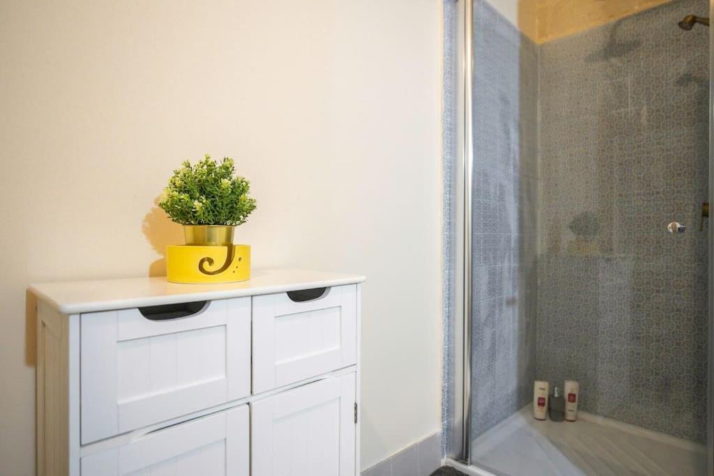 Chic, Stylish & Spacious Flat In Central Valletta Ngoại thất bức ảnh