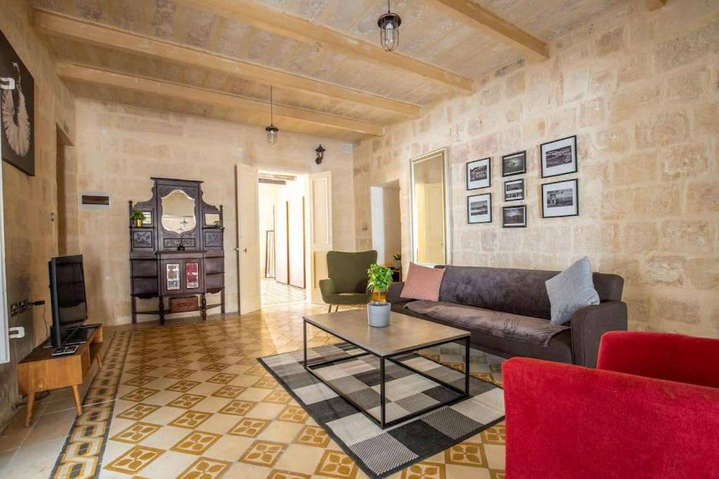Chic, Stylish & Spacious Flat In Central Valletta Ngoại thất bức ảnh