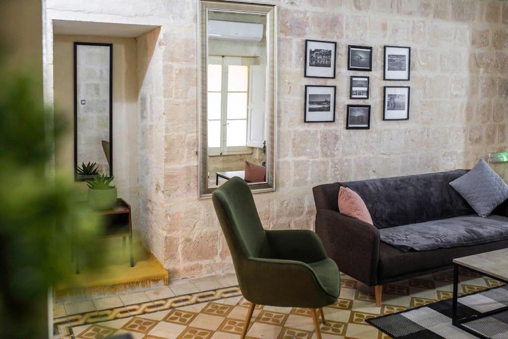 Chic, Stylish & Spacious Flat In Central Valletta Ngoại thất bức ảnh