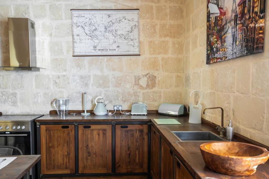 Chic, Stylish & Spacious Flat In Central Valletta Ngoại thất bức ảnh